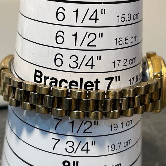 Vintage Ladies Seiko 5 Automatic Gold To e Watch 4206-0510 - Picture 4 of 5